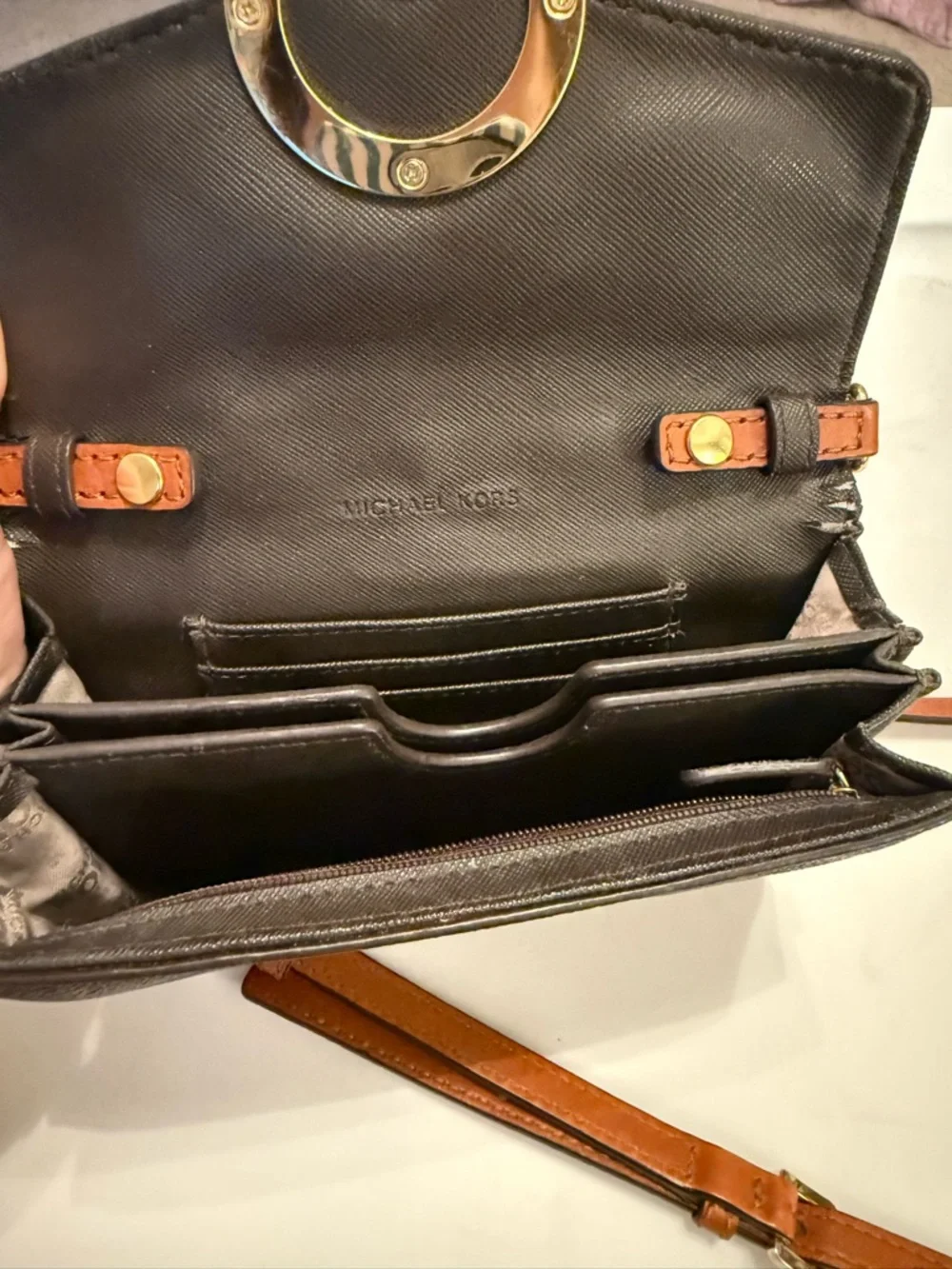 Michael Kors compact michael